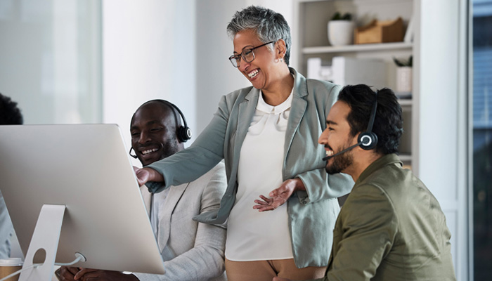 How to Lead Contact Center Teams Without Technical Knowledge